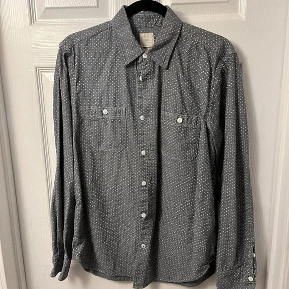 Men’s Gap Button Down Shirt Size Medium - Picture 1 of 8